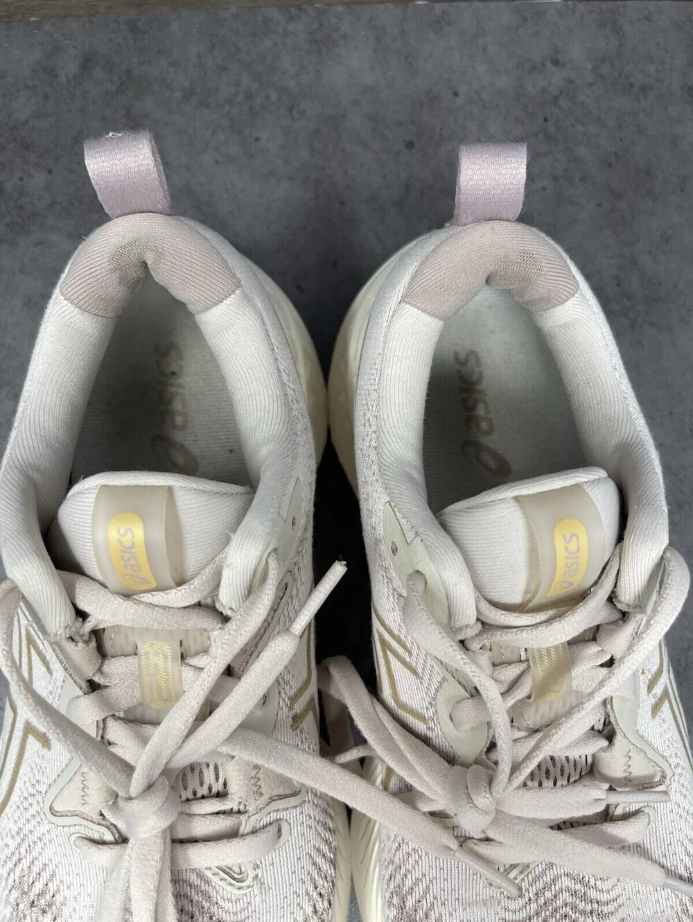 ASICS Gel Nimbus 26 Cream Beige Womens Size 8.5 Running Walking Shoes 1012B441
